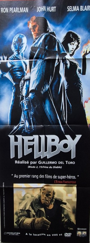 Affiche officielle du film fantastique Hellboy réalisé par Guillermo del Toro, sorti en 2004